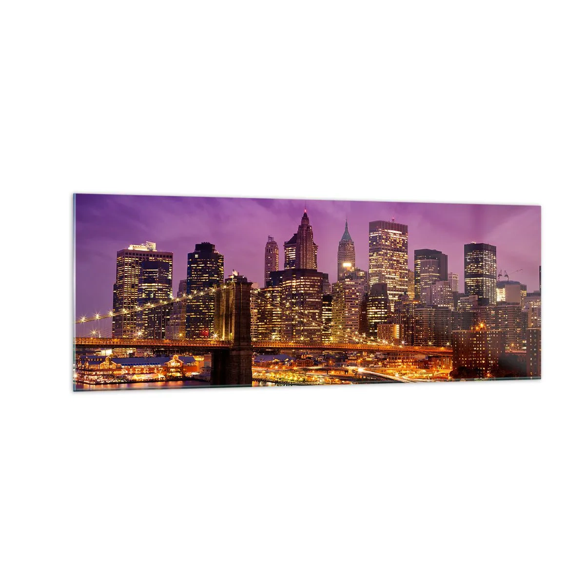Glastavla - Bild på glas - Manhattan i violett och guld - 140x50 cm