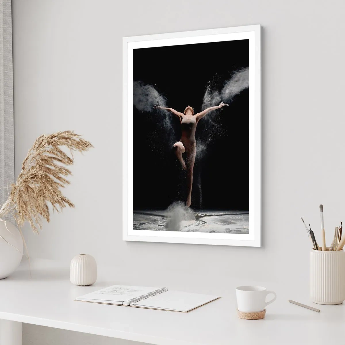 Affisch i vit ram - Alverna finns - 40x50 cm