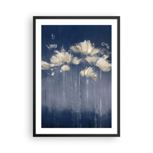 Affisch i svart ram - Gyllene abstrakta blommor på en djup marinblå bakgrund - 50x70cm - Som kronblad i vinden - Modern väggdekoration för vardagsrum och sovrum ARTTOR