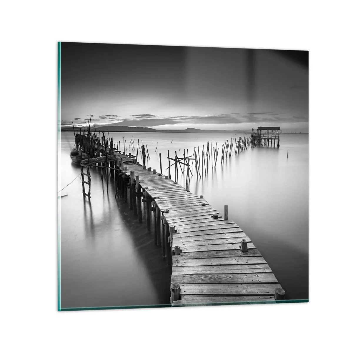 Glastavla - Bild på glas - Den glömda strandens ro - 70x70 cm