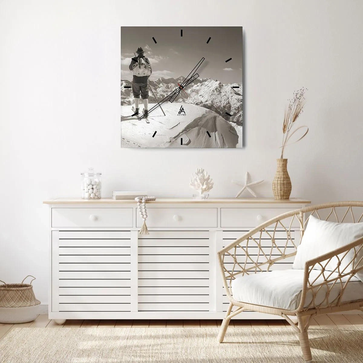 Väggklocka - Klocka på glas - Och fjällen är samma - 40x40 cm