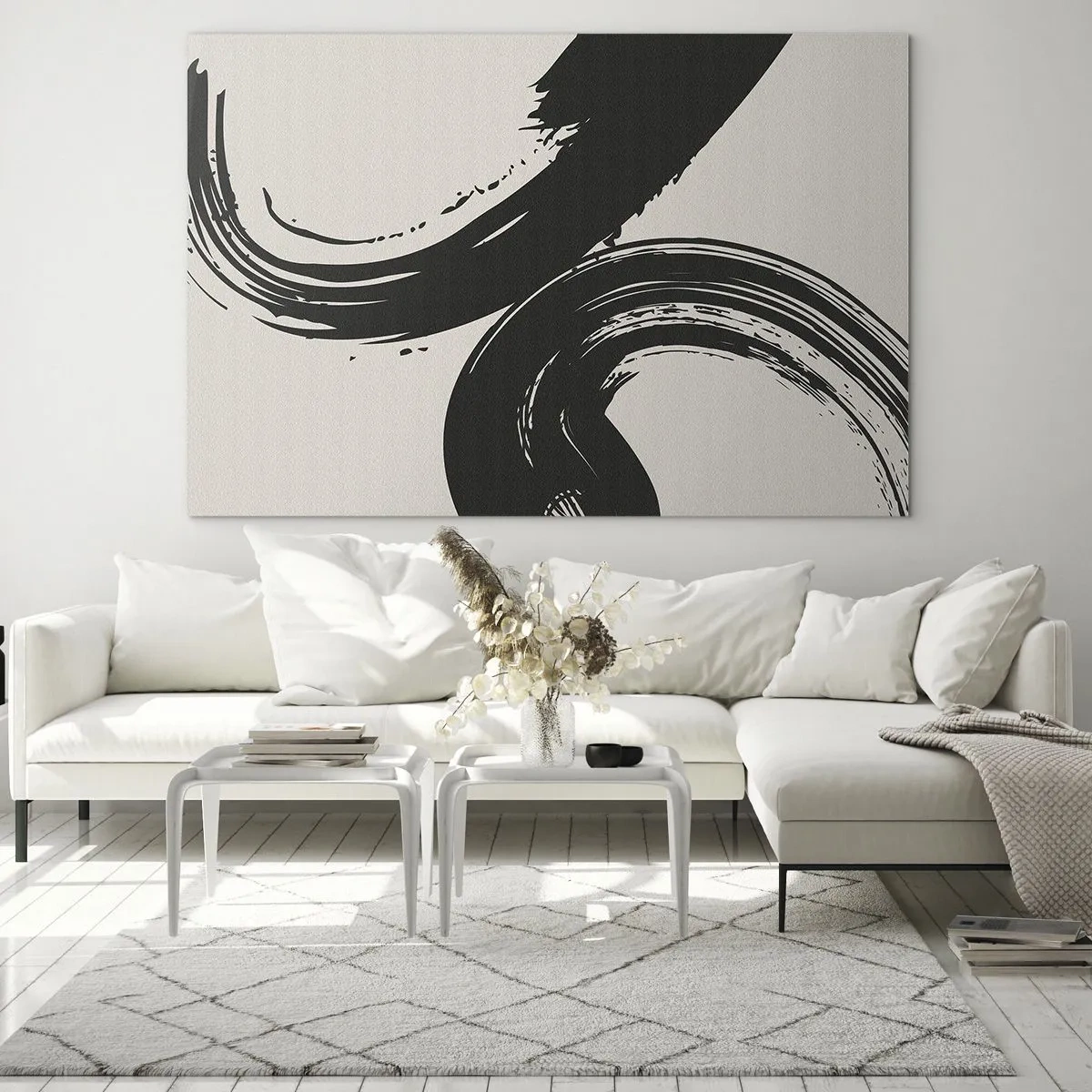 Glastavla - Bild på glas - Svarta, dynamiska kalligrafiska penseldrag mot en ljus bakgrund. - 70x50cm - Svepande och cirkulärt - Modern väggdekoration för vardagsrum och sovrum ARTTOR