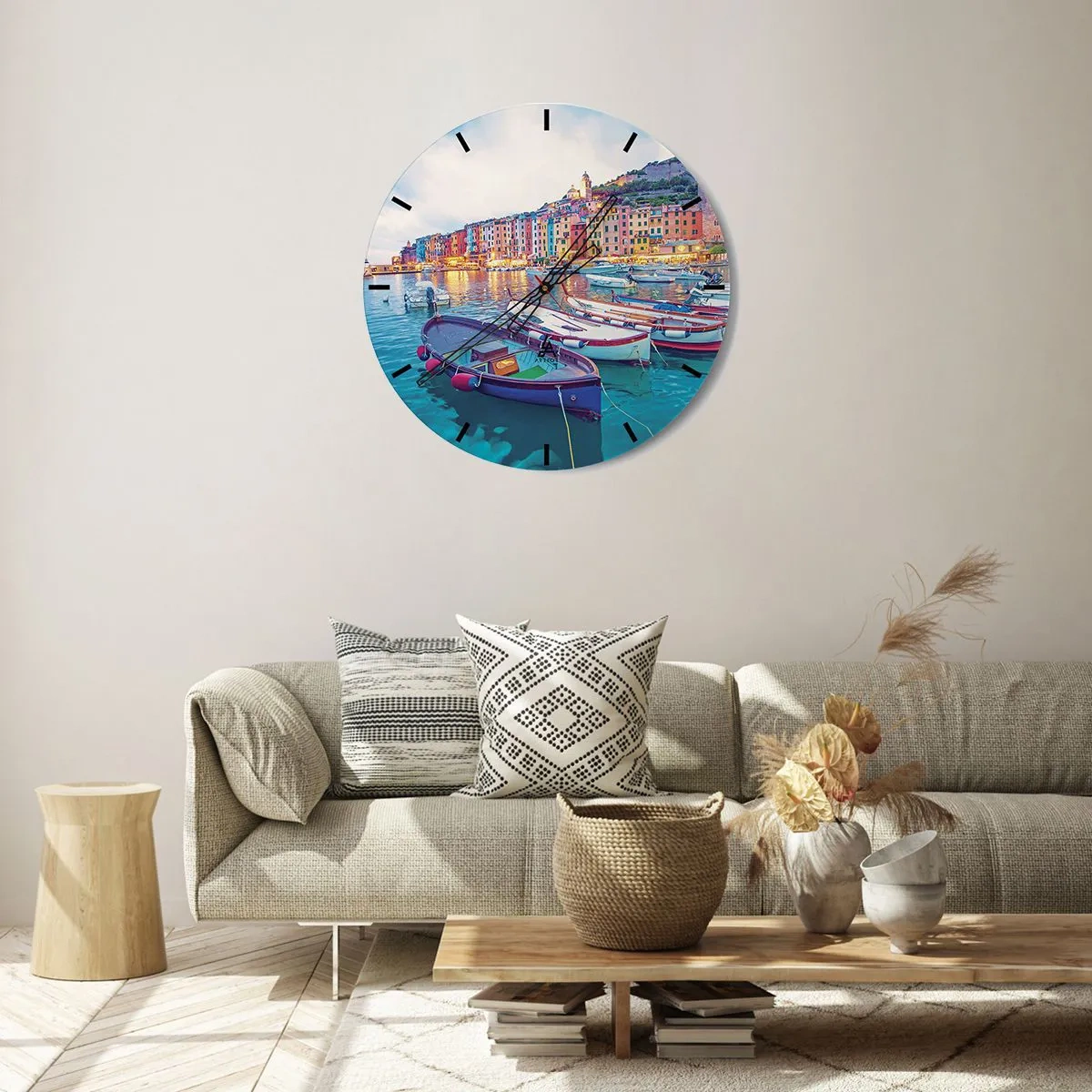 Väggklocka - Klocka på glas - Färgglad kusthamn med båtar vid solnedgången - 30x30cm - Färgglad kväll i hamnen - Modern väggdekoration för vardagsrum, kök och sovrum ARTTOR