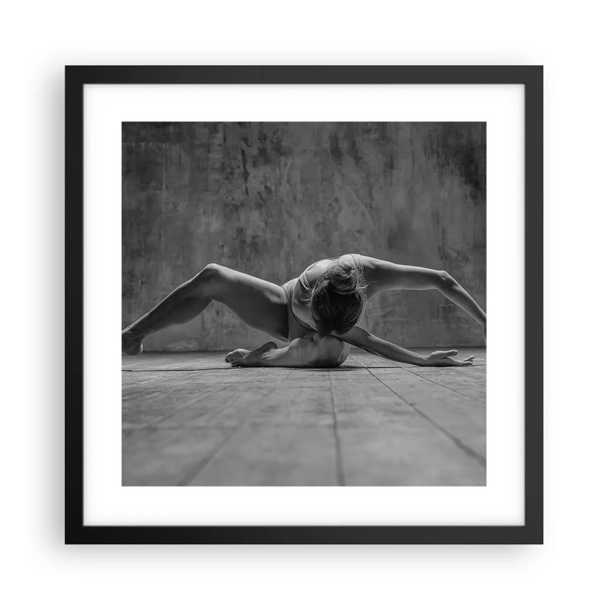 Affisch i svart ram - Upphittad symmetri - 40x40 cm