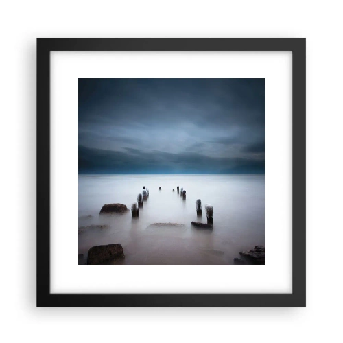 Affisch i svart ram - Fundersam sjö - 30x30 cm