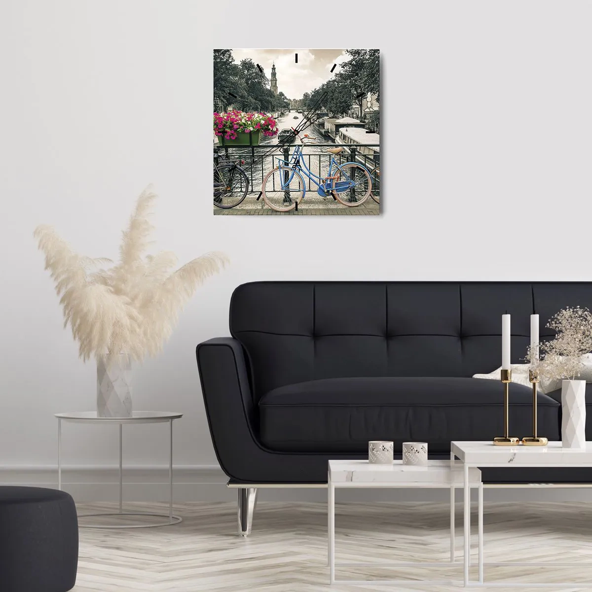 Väggklocka - Klocka på glas - En Amsterdams gatas färger - 30x30 cm