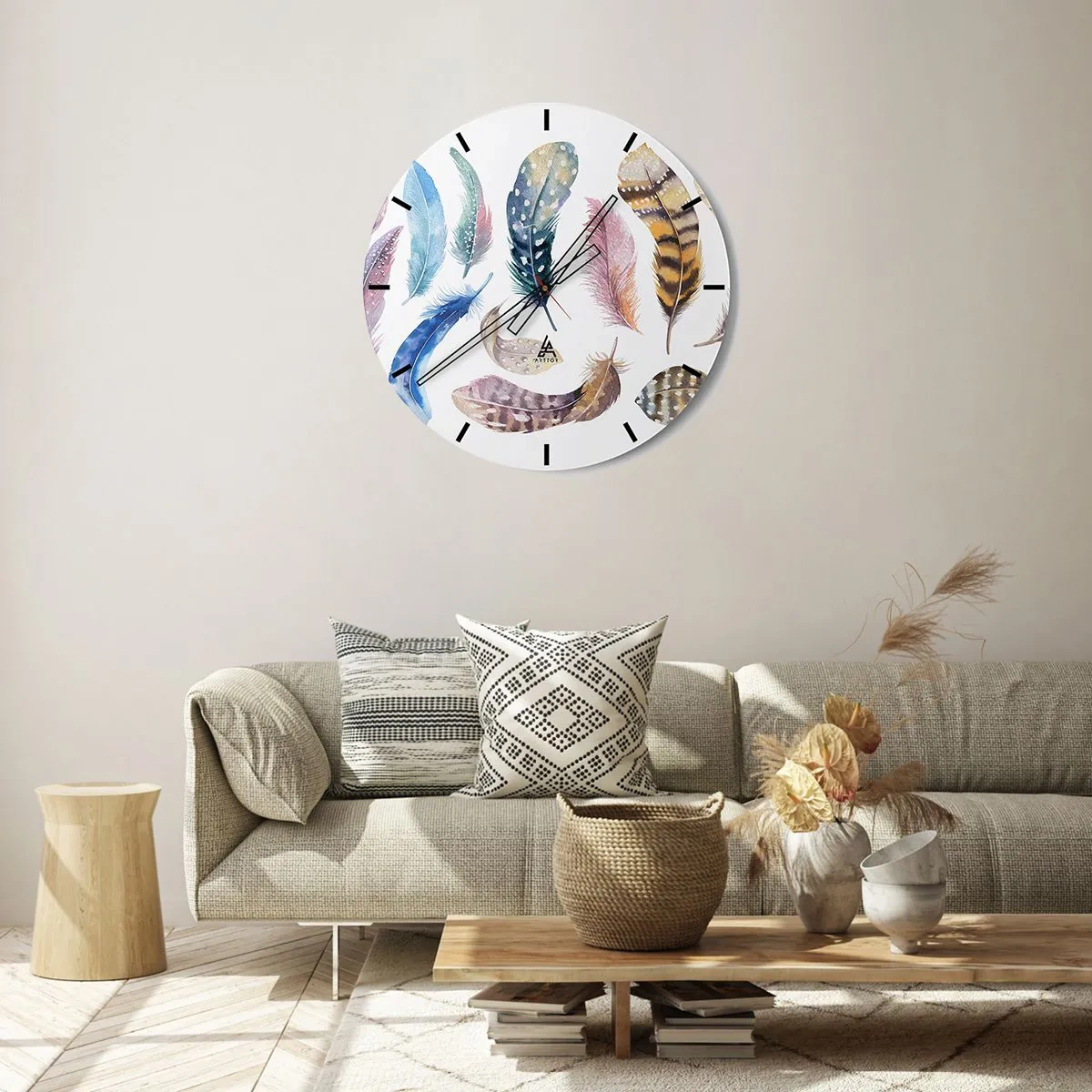 Väggklocka - Klocka på glas - Färgglada fjädrar i akvarellstil - 30x30cm - Lätta, färgglada och färgrika - Modern väggdekoration för vardagsrum, kök och sovrum ARTTOR