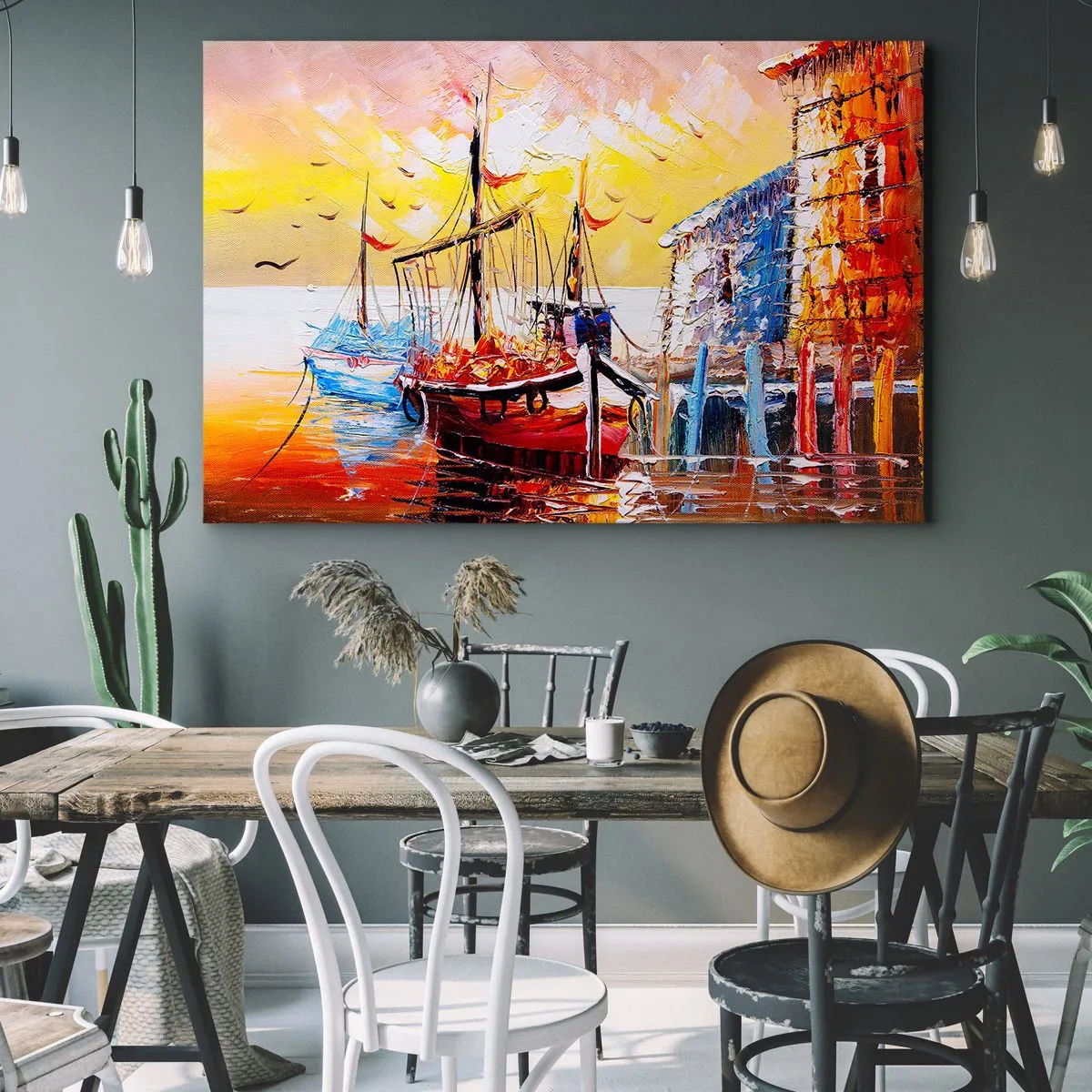 Canvastavla - Bild på duk - Pittoresk hamn vid solnedgången med fiskebåtar - 70x50cm - Lycklig återresa - Modern väggdekoration för vardagsrum och sovrum ARTTOR
