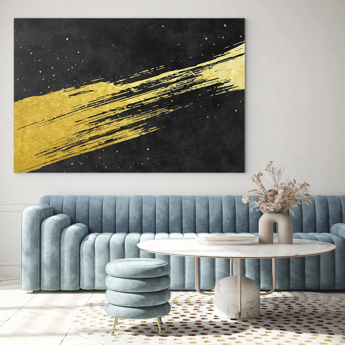 Glastavla - Bild på glas - En gyllene pensel på svart bakgrund i dynamisk, abstrakt form - 70x50cm - Hoppa in i hyperrymden - Modern väggdekoration för vardagsrum och sovrum ARTTOR
