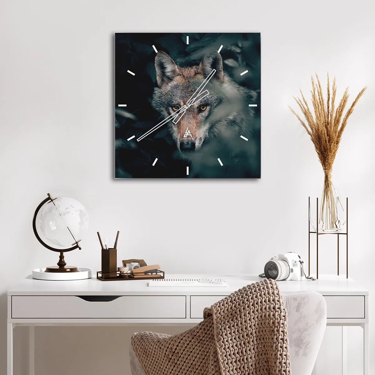 Väggklocka - Klocka på glas - Jägare - 40x40 cm