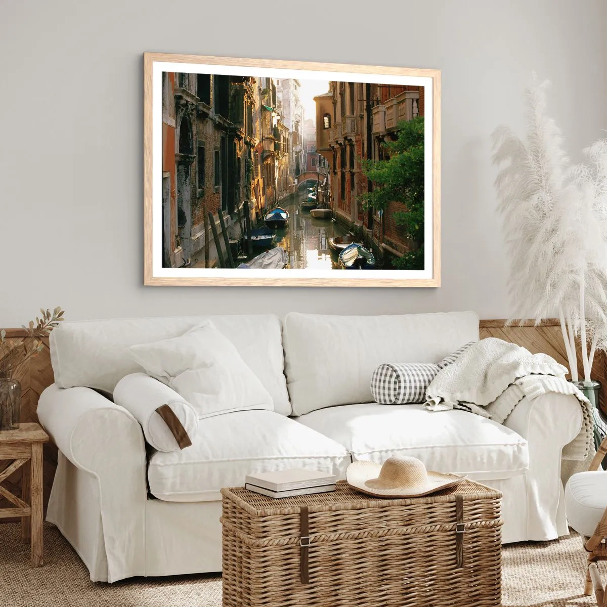 Affisch i ram av ljusek - På en gränd i Venedig - 91x61 cm