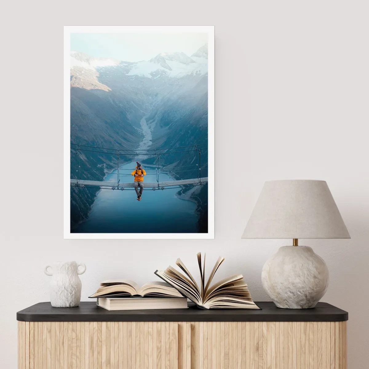 Affisch - Beundran i upphängt läge - 70x100 cm