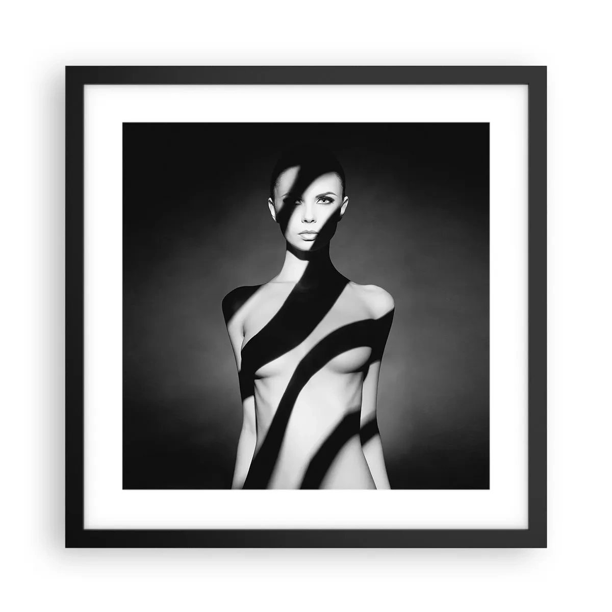 Affisch i svart ram - I skenet och i skuggan - 40x40 cm