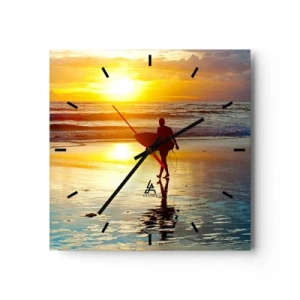 Väggklocka - Klocka på glas - Kämpes återkomst - 30x30 cm