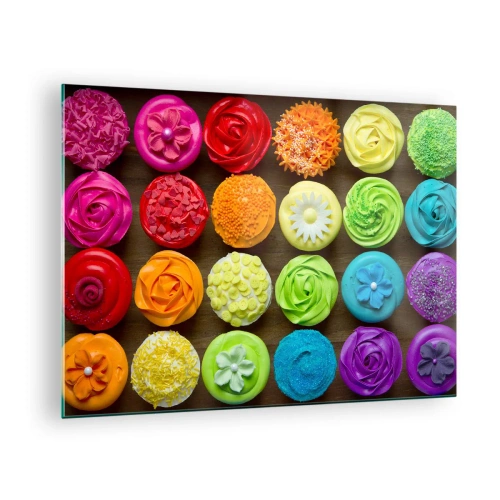 Glastavla - Bild på glas - Färgglada cupcakes med dekorationer på en träbakgrund - 70x50cm - Alla olika - alla goda - Modern väggdekoration för vardagsrum och sovrum ARTTOR