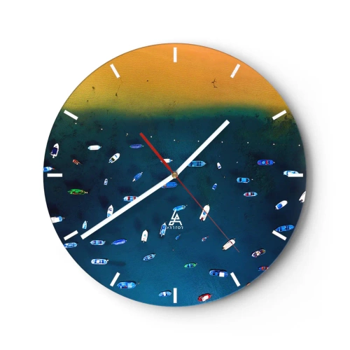 Väggklocka - Klocka på glas - Flygfoto över båtar på det mörkblå vattnet - 30x30cm - Ett semesterspel - Modern väggdekoration för vardagsrum, kök och sovrum ARTTOR