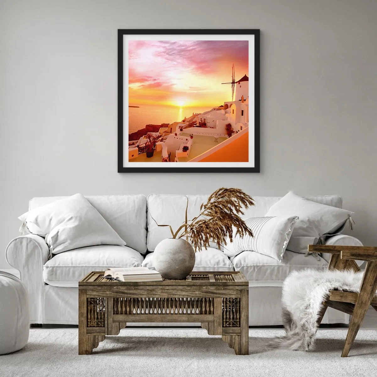 Affisch i svart ram - Smälta sig in i vitt och guld - 60x60 cm