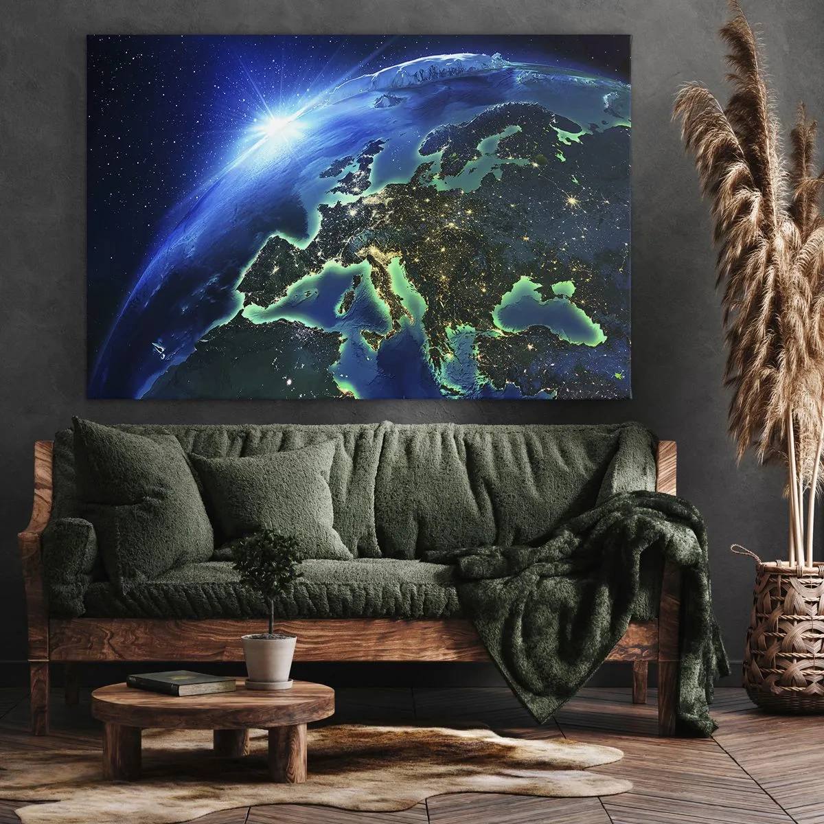 Canvastavla - Bild på duk - En vy över Europa från rymden i skenet av den uppgående solen. - 70x50cm - Glödande Europa - Modern väggdekoration för vardagsrum och sovrum ARTTOR