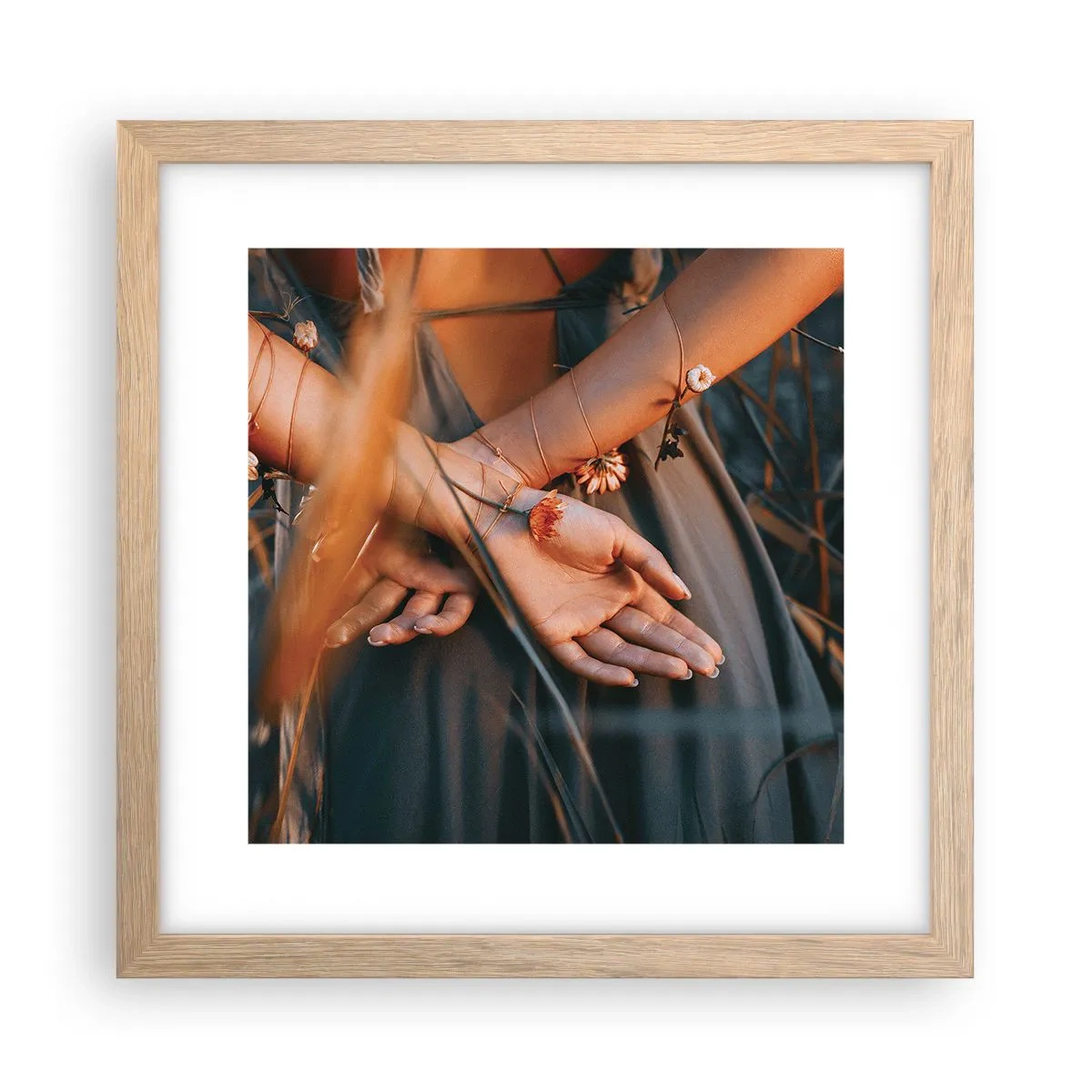 Affisch i ram av ljusek - Bunden till naturen - 30x30 cm