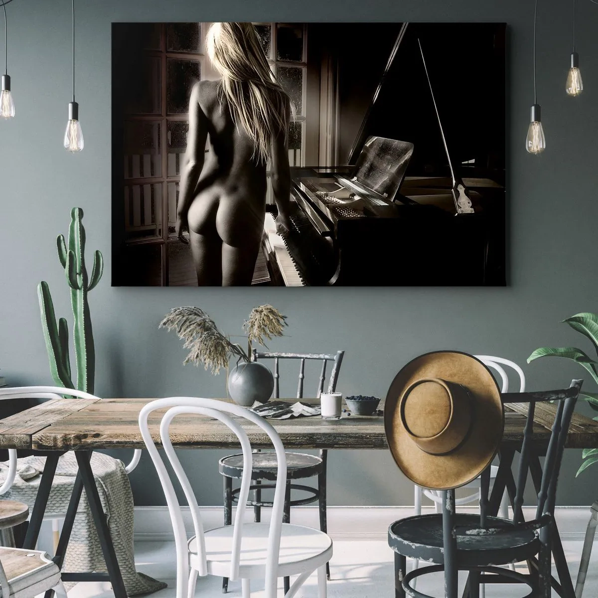 Canvastavla - Bild på duk - Kvinnlig nakenbild vid pianot i svartvitt - 70x50cm - Perfekt kvällsharmoni - Modern väggdekoration för vardagsrum och sovrum ARTTOR