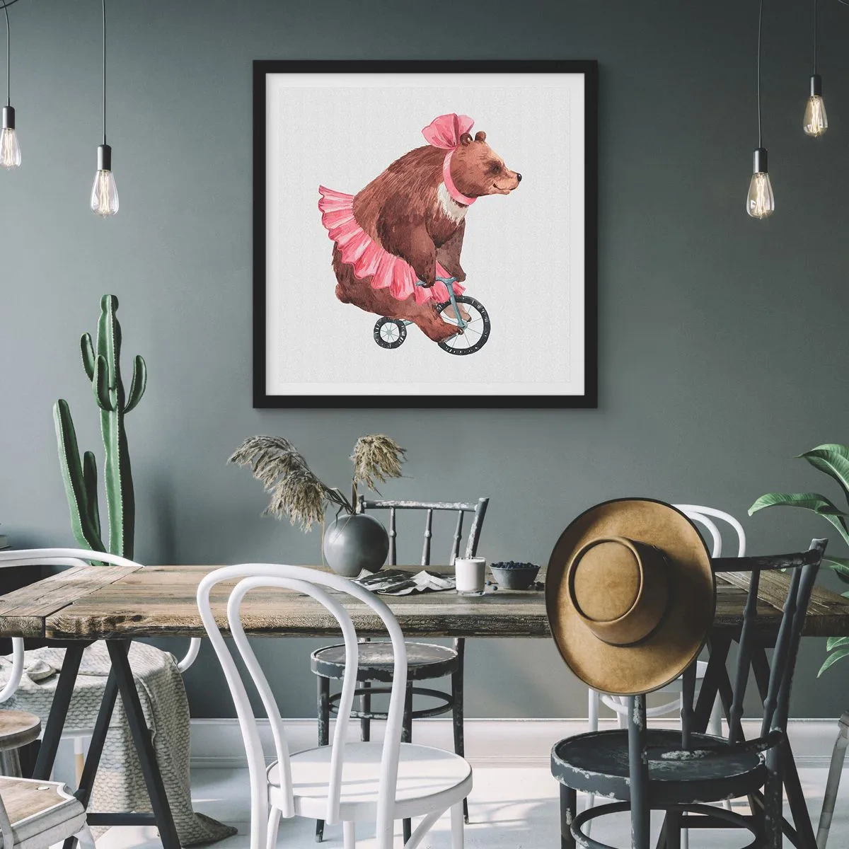 Affisch i svart ram - Vilken cirkus! - 50x50 cm