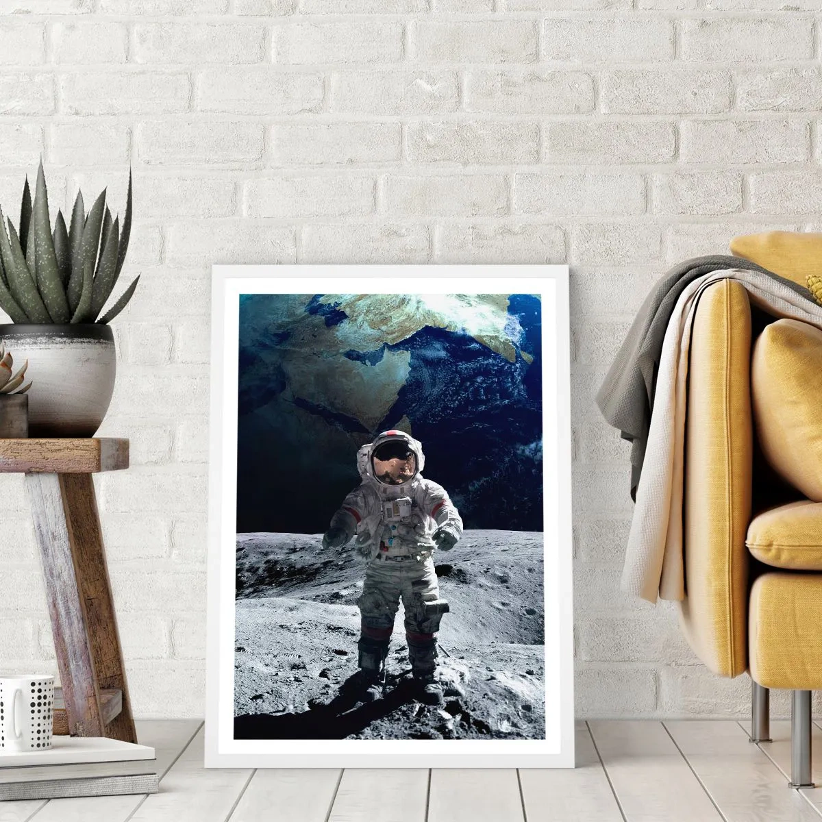Affisch i vit ram - Hälsningar från månen - 61x91 cm