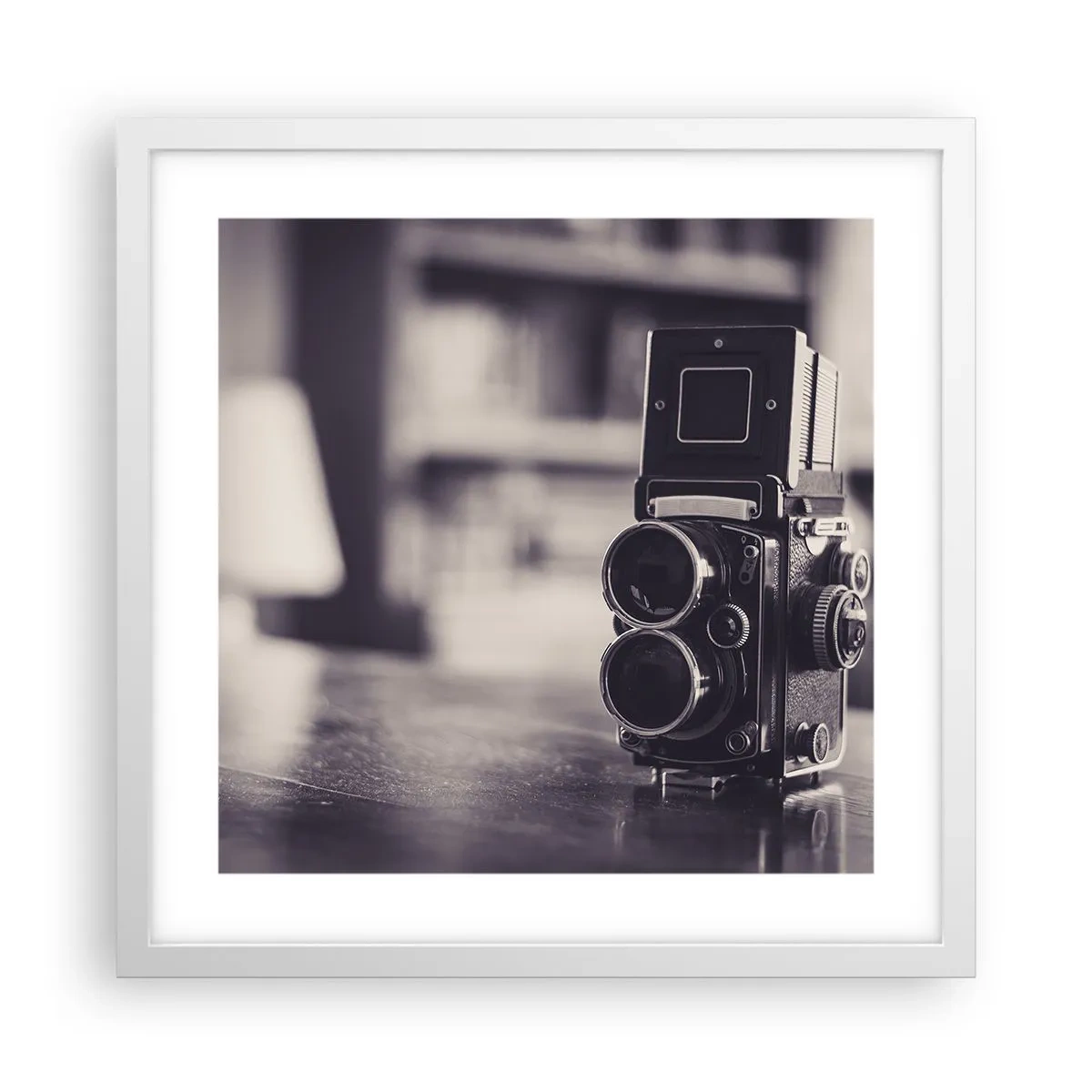Affisch i vit ram - Ett gammalt fotografis magi - 40x40 cm