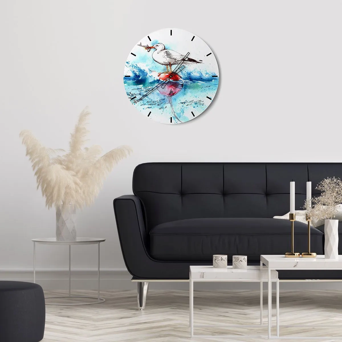 Väggklocka - Klocka på glas - En mås med en fisk på en boj bland vågorna, avbildad i akvarellstil - 30x30cm - Framgångsrik fångst - Modern väggdekoration för vardagsrum, kök och sovrum ARTTOR