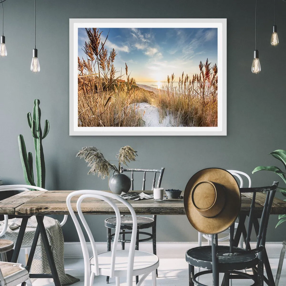 Affisch i vit ram - Nordlig strand - 100x70 cm