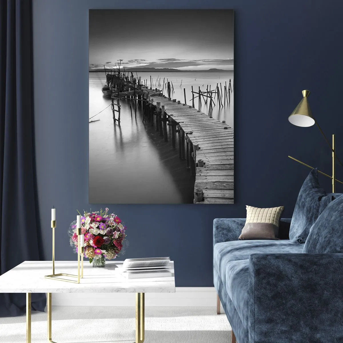 Glastavla - Bild på glas - Den glömda strandens ro - 50x70 cm