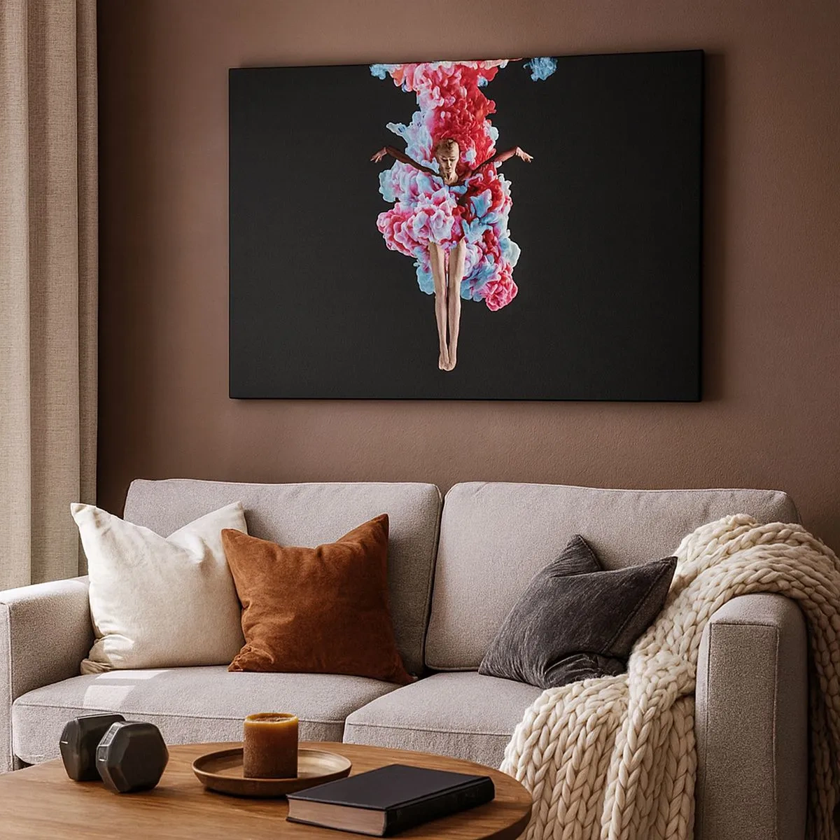 Canvastavla - Bild på duk - En dansare omgiven av färgglad rök mot en svart bakgrund - 70x50cm - Fullt blommande - Modern väggdekoration för vardagsrum och sovrum ARTTOR