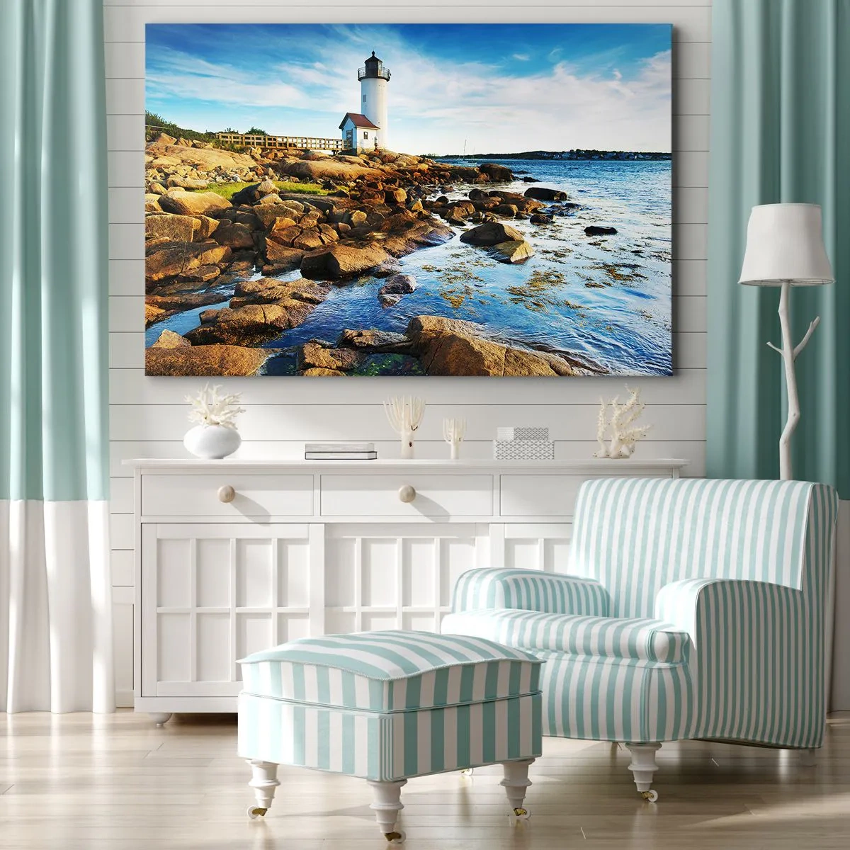 Canvastavla - Bild på duk - En fyr på en klippig kust på en solig dag - 70x50cm - Kom lyckligt tillbaka, jag väntar - Modern väggdekoration för vardagsrum och sovrum ARTTOR