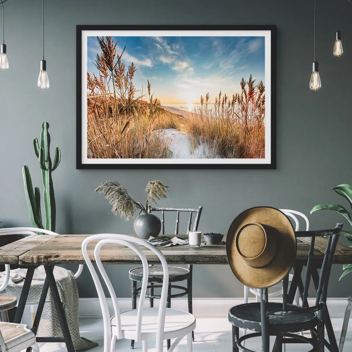 Affisch i svart ram - Nordlig strand - 70x50 cm