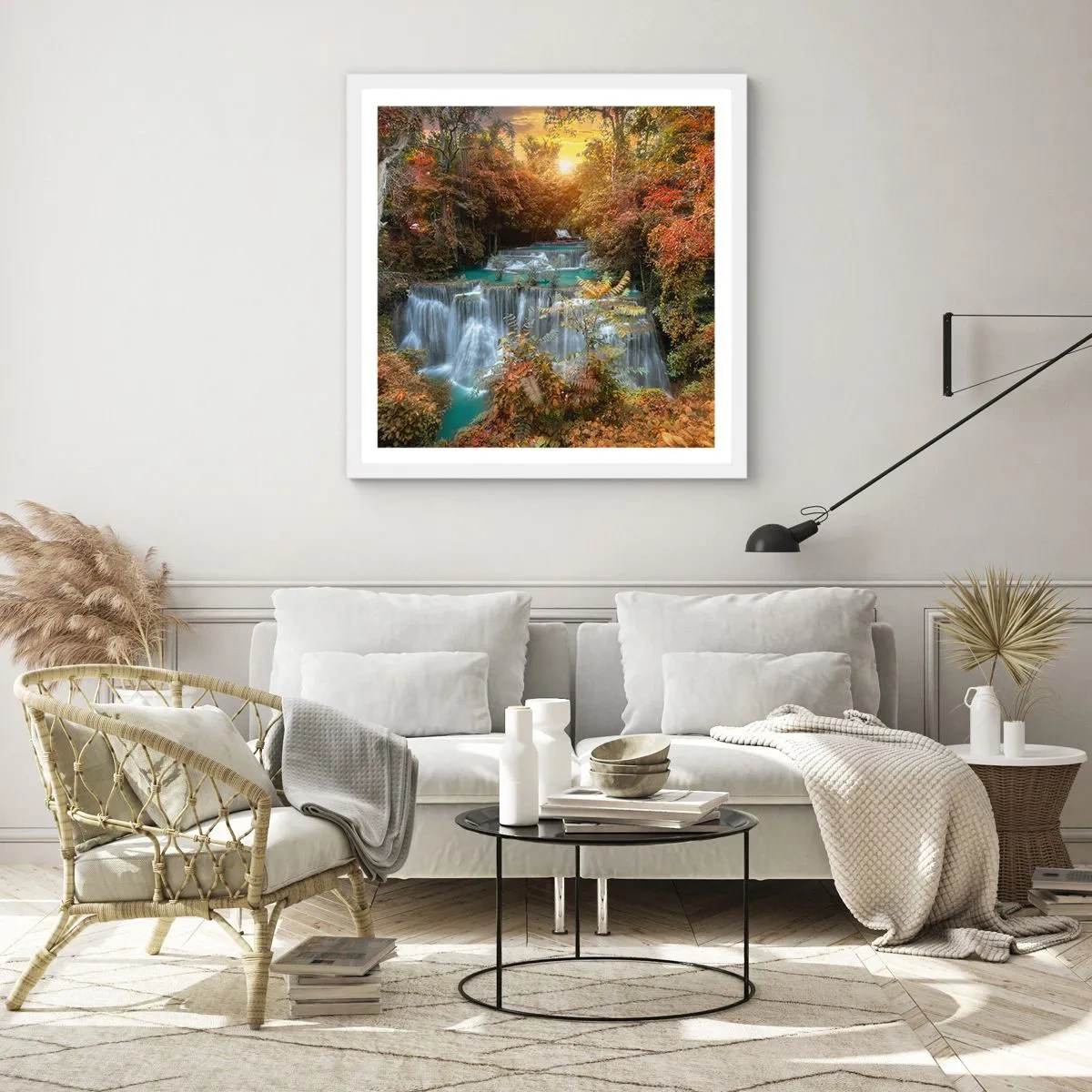 Affisch i vit ram - Skogens skatt - 40x40 cm