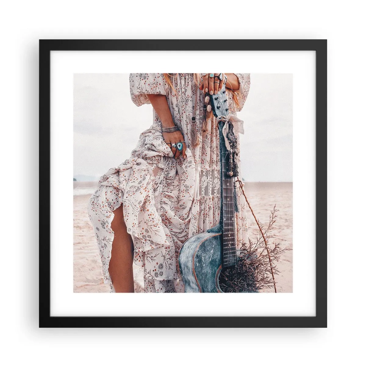 Affisch i svart ram - Flower power på väg - 40x40 cm