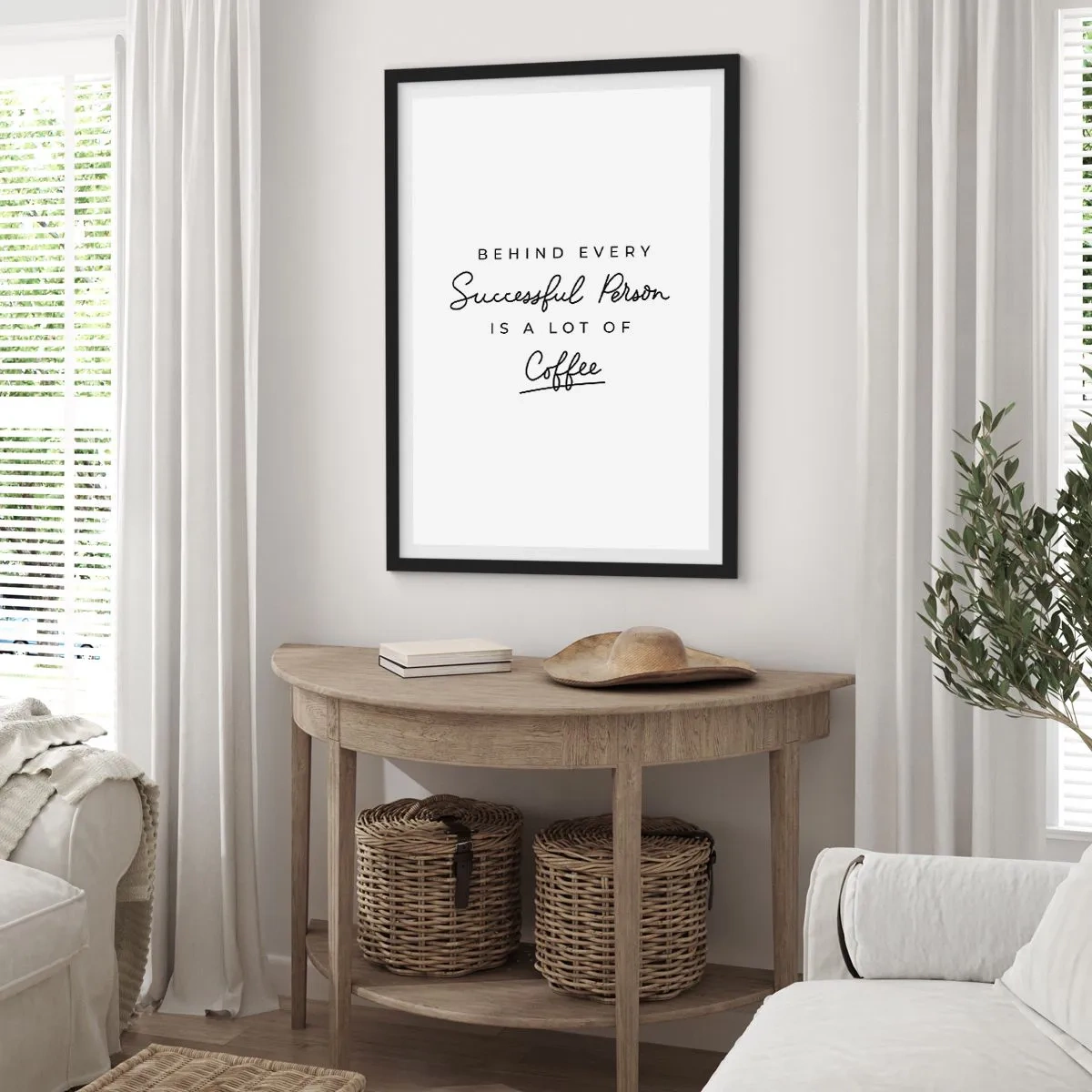 Affisch i svart ram - Ett citat om kaffe i minimalistisk typografisk stil - 50x70cm - Framgångens hemlighet - Modern väggdekoration för vardagsrum och sovrum ARTTOR