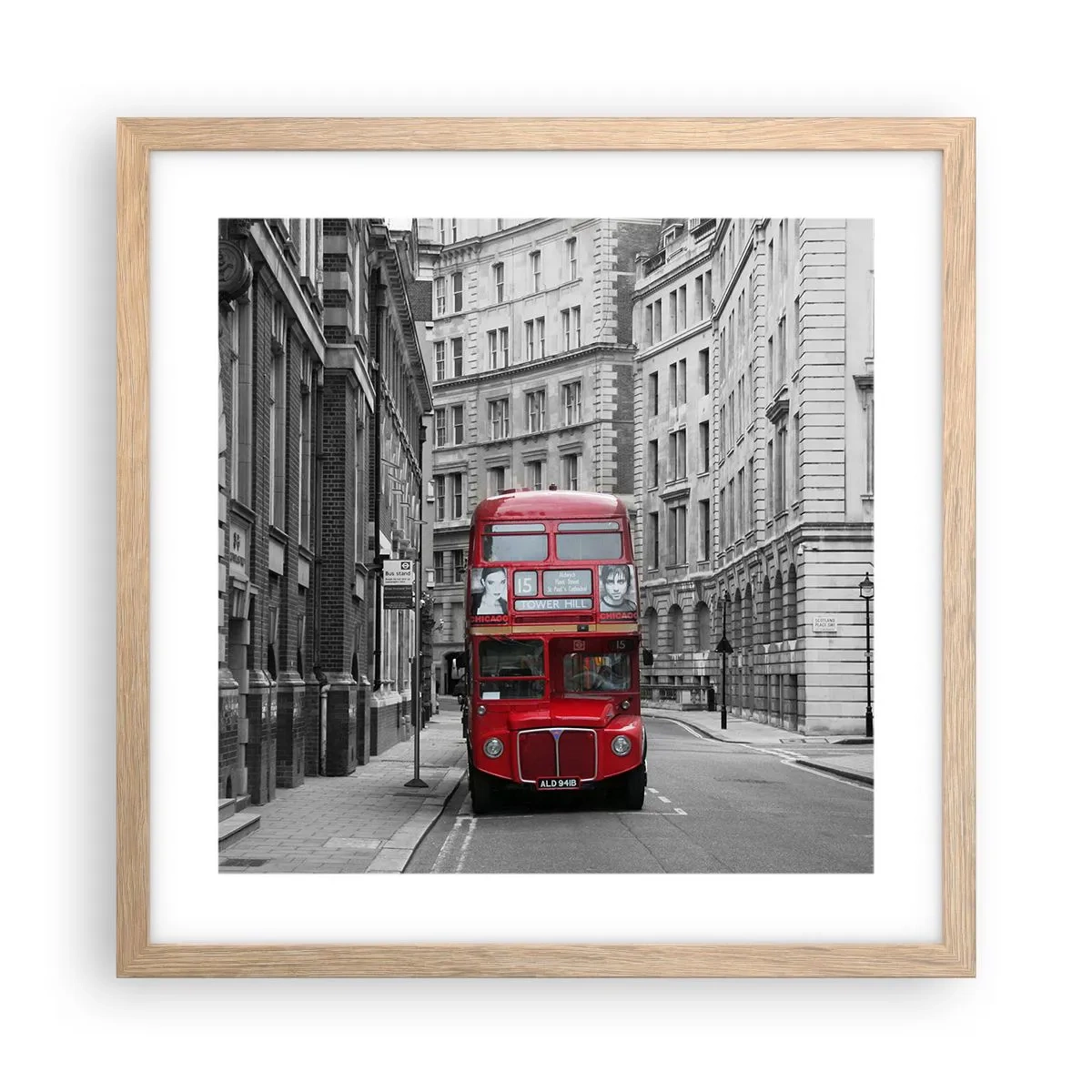 Affisch i ram av ljusek - Vardagen behöver inte vara grå - 40x40 cm