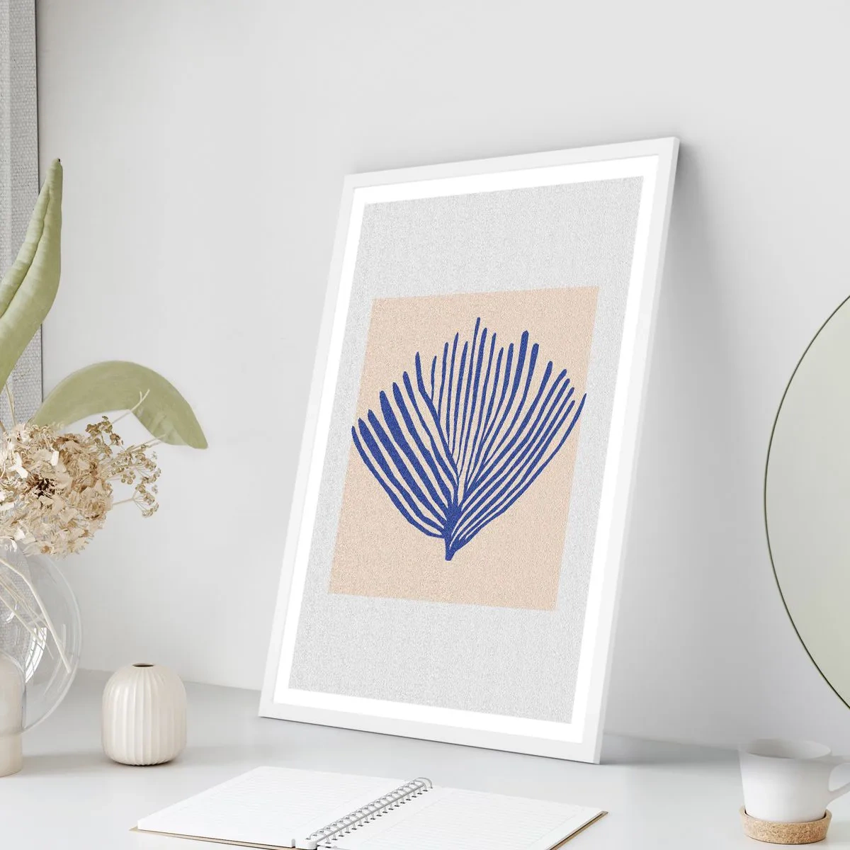 Affisch i vit ram - Blå solfjäder - 30x40 cm