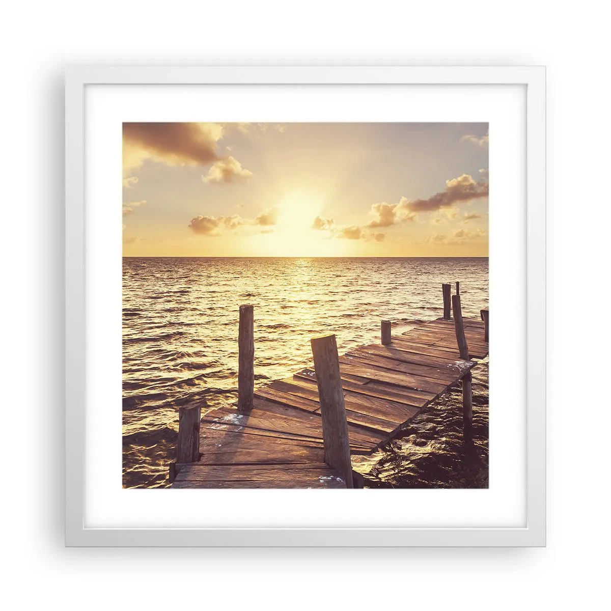 Affisch i vit ram - Gyllene mildhetslandskap - 40x40 cm