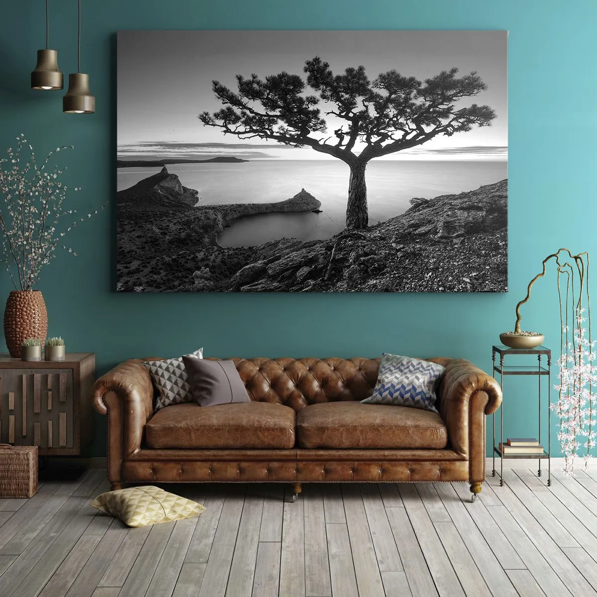 Canvastavla - Bild på duk - Svartvitt landskap med ett ensamt träd på en klippa ovanför havet - 70x50cm - Ro enda fram till horisonten - Modern väggdekoration för vardagsrum och sovrum ARTTOR