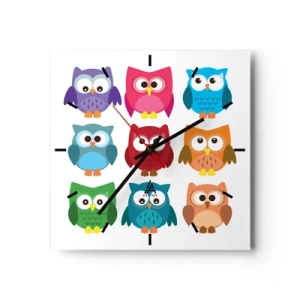 Väggklocka - Klocka på glas - Att vara olika på roligt sätt - 30x30 cm