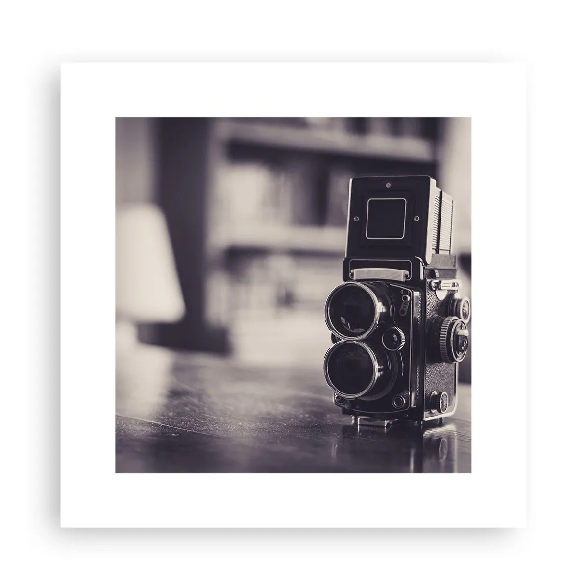 Affisch - Ett gammalt fotografis magi - 30x30 cm