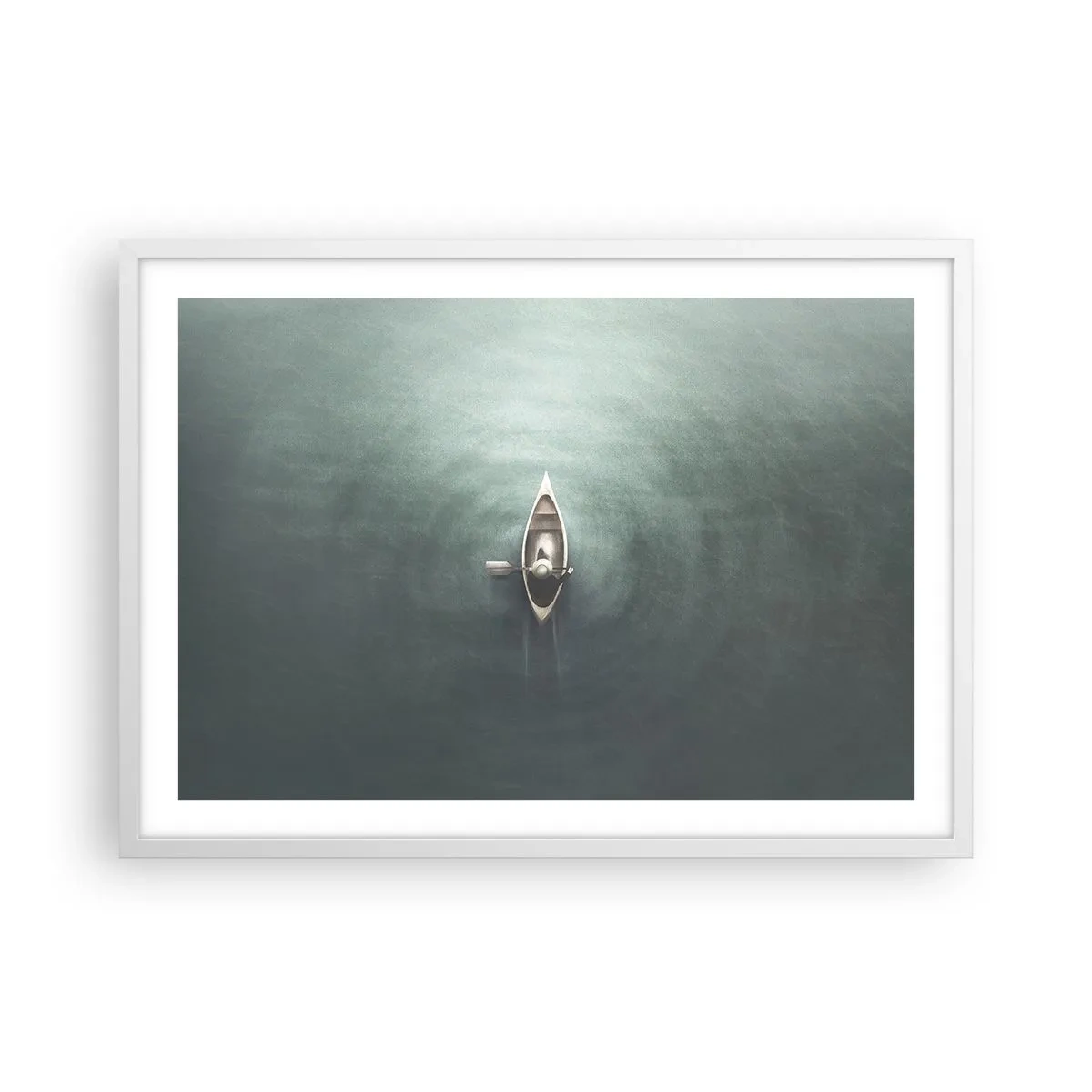 Affisch i vit ram - Över en månbelyst sjö - 70x50 cm