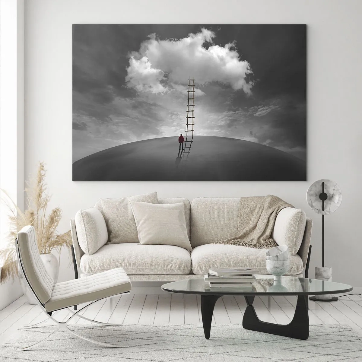 Glastavla - Bild på glas - En person tittar på en stege som leder till ett moln. - 70x50cm - Allt är möjligt - Modern väggdekoration för vardagsrum och sovrum ARTTOR