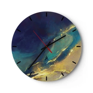 Väggklocka - Klocka på glas - En abstrakt komposition i marinblått och guld som liknar en vattenpöl - 30x30cm - Utspillt guld - Modern väggdekoration för vardagsrum, kök och sovrum ARTTOR