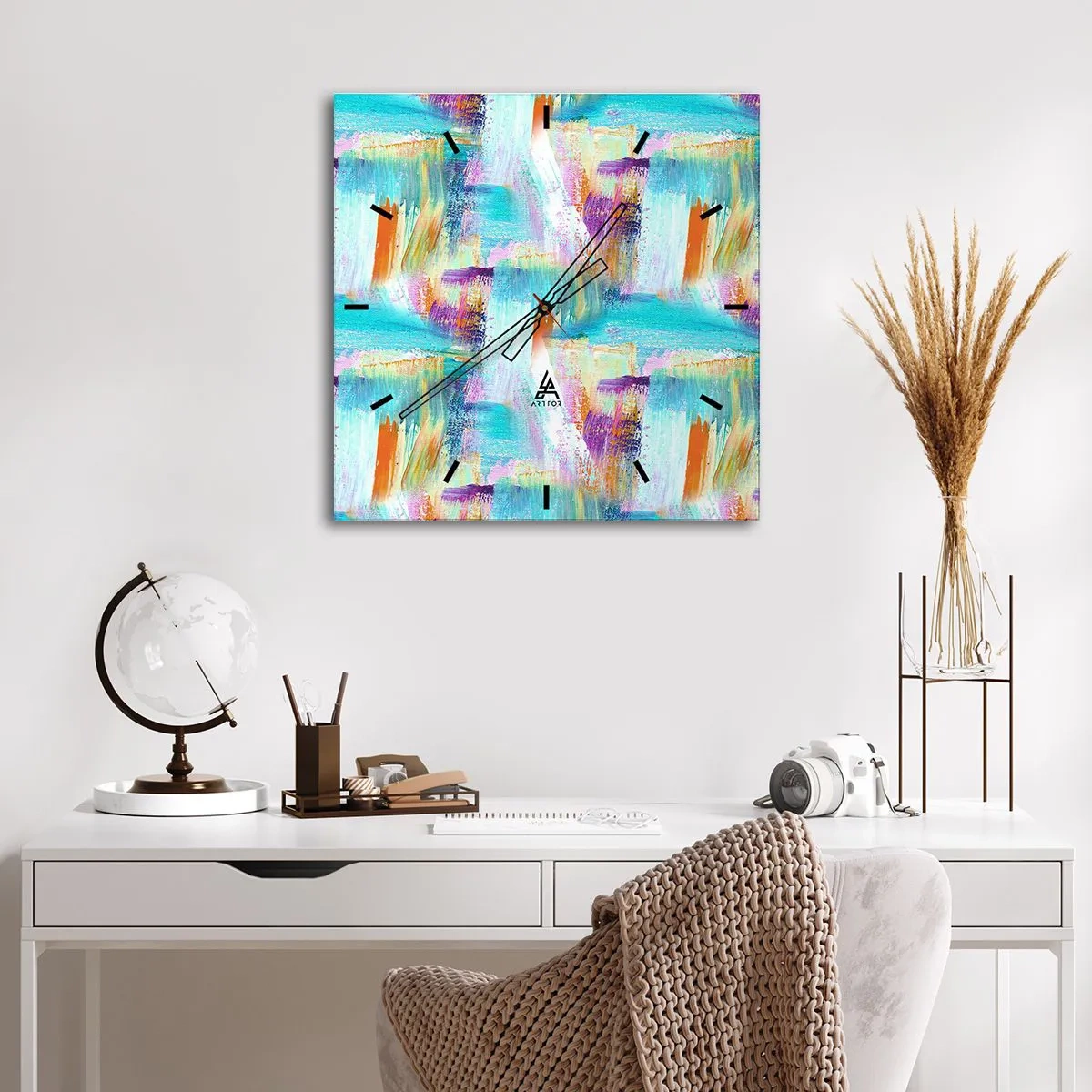 Väggklocka - Klocka på glas - Glatt klotter - 40x40 cm