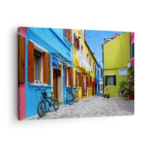 Canvastavla - Bild på duk - En färgglad gata med cyklar bland pastellfärgade byggnader - 70x50cm - Pastell, söt gränd - Modern väggdekoration för vardagsrum och sovrum ARTTOR