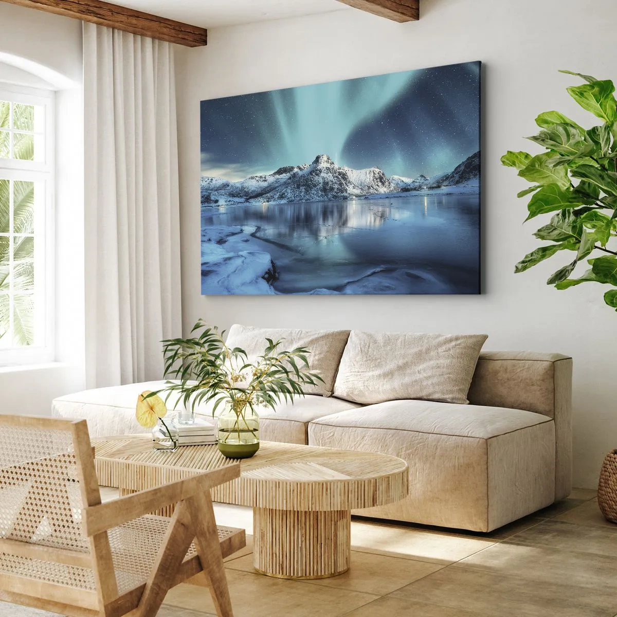 Canvastavla - Bild på duk - Aurora Borealis över snötäckta berg och en sjö - 70x50cm - Ljusets natt - Modern väggdekoration för vardagsrum och sovrum ARTTOR