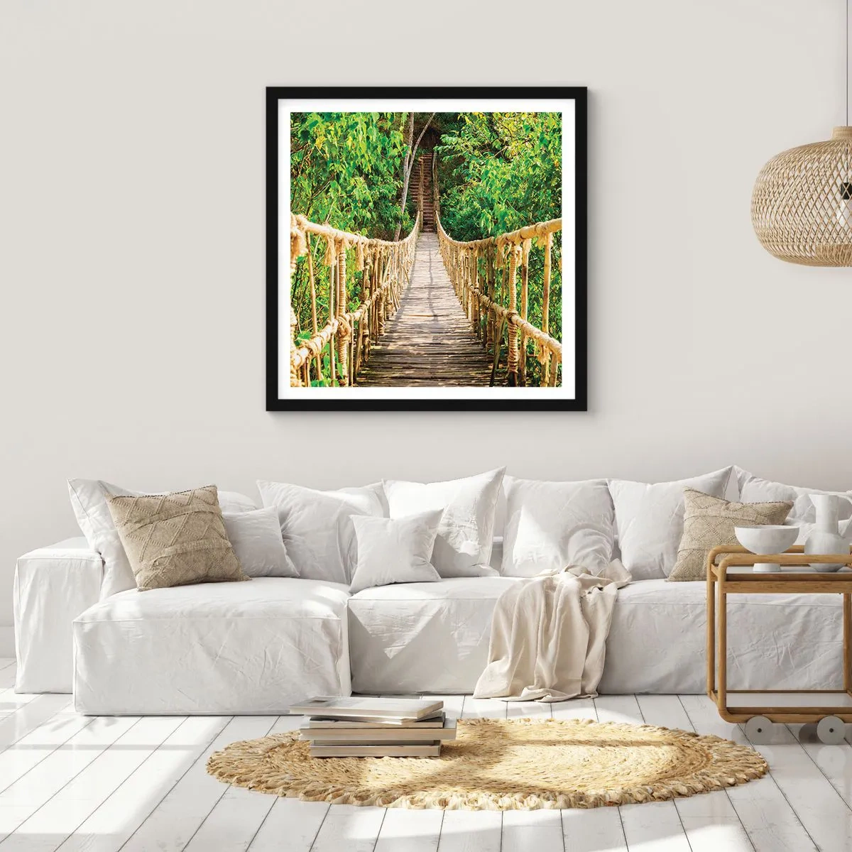 Affisch i svart ram - Upphängd i grönskan - 60x60 cm