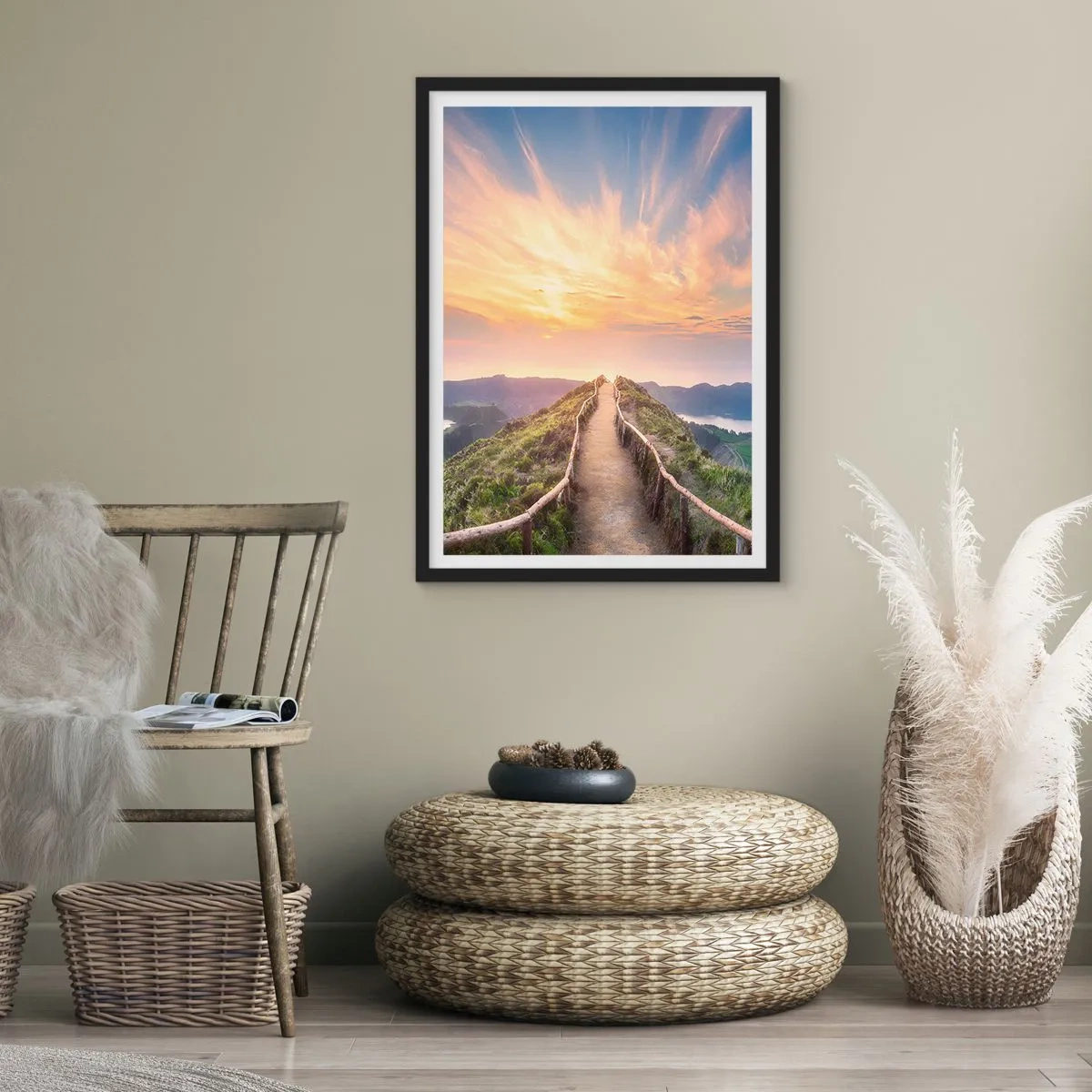 Affisch i svart ram - Kullestig med solnedgång och bergsutsikt - 50x70cm - Nära himlen - Modern väggdekoration för vardagsrum och sovrum ARTTOR